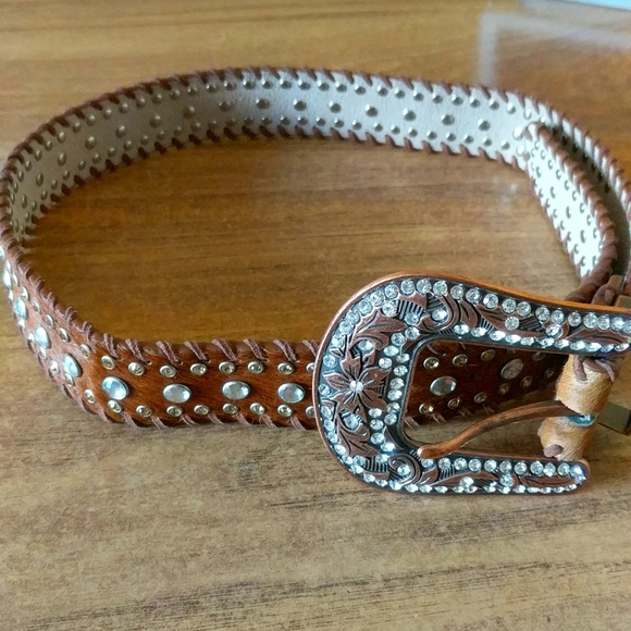 Hair on hide Western Show Buckle - Picture 2 of 4